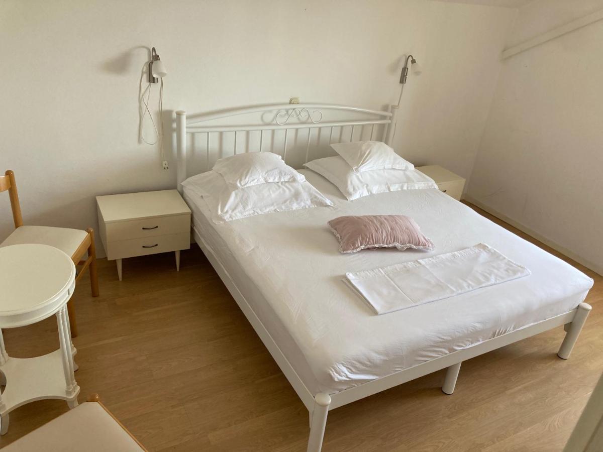Guest House Libertas 3 ดูบรอฟนิก ภายนอก รูปภาพ
